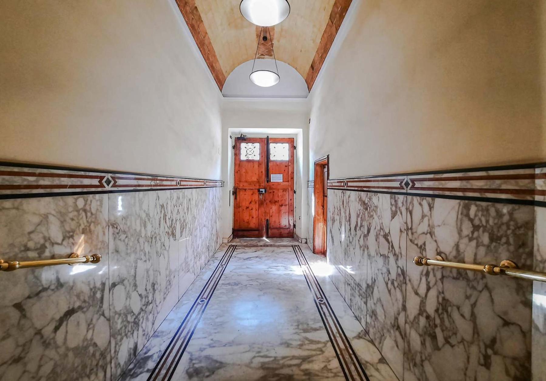 Colosseum Cosy Apartment Close To Metro Rome Extérieur photo